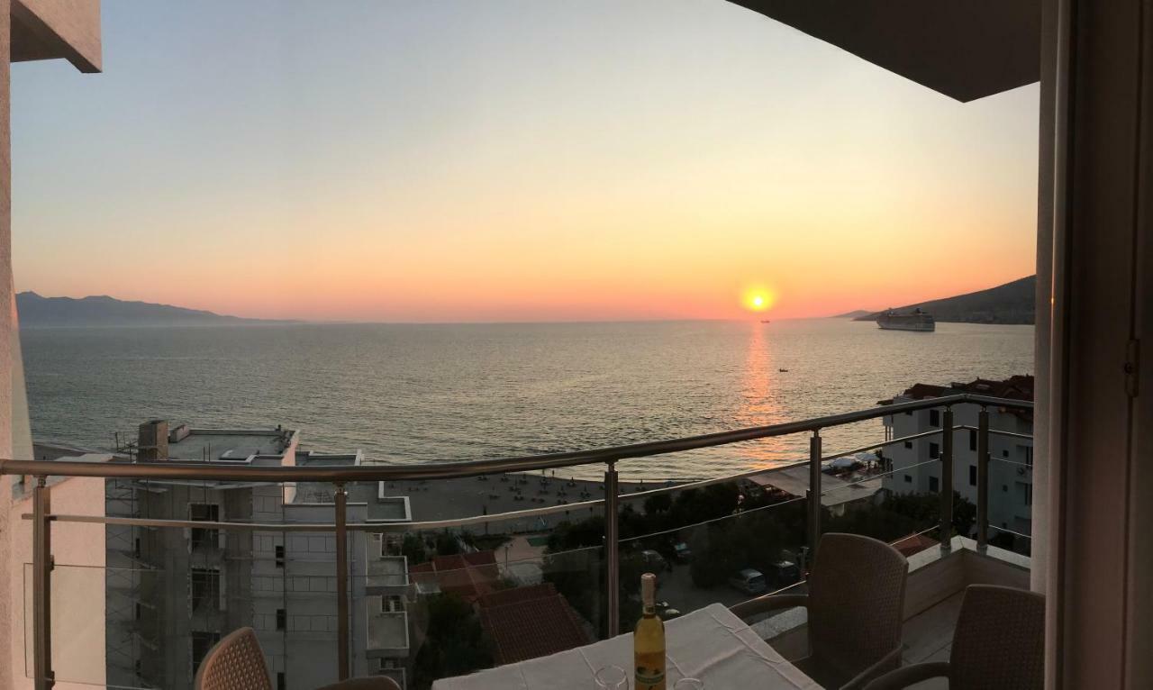 Sunset Apartment Sarandë Exteriör bild