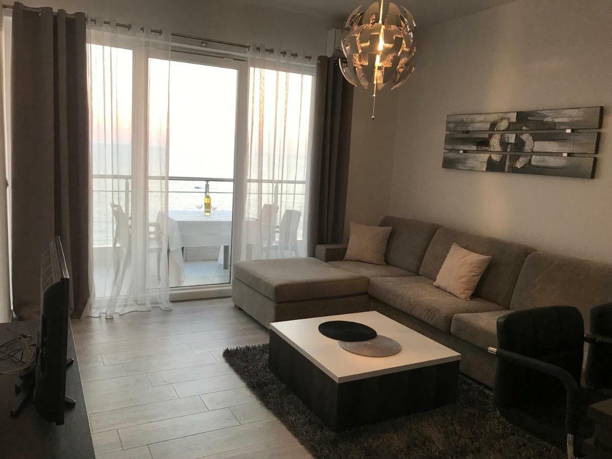 Sunset Apartment Sarandë Exteriör bild
