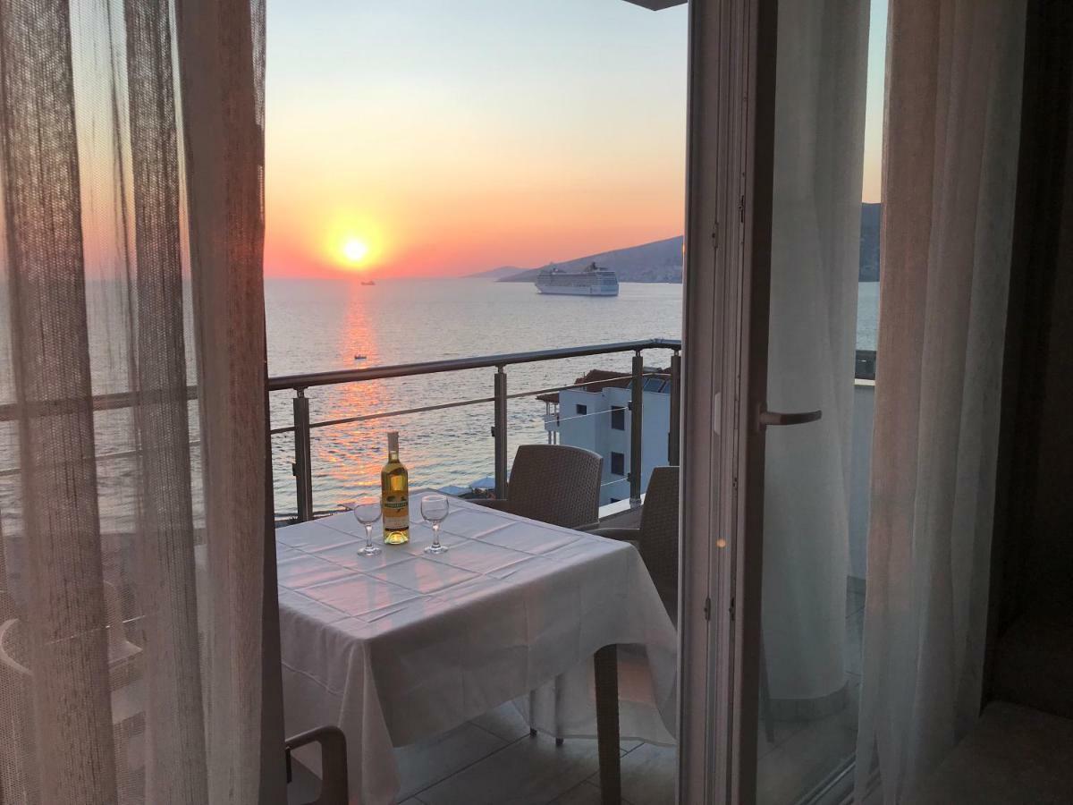 Sunset Apartment Sarandë Exteriör bild